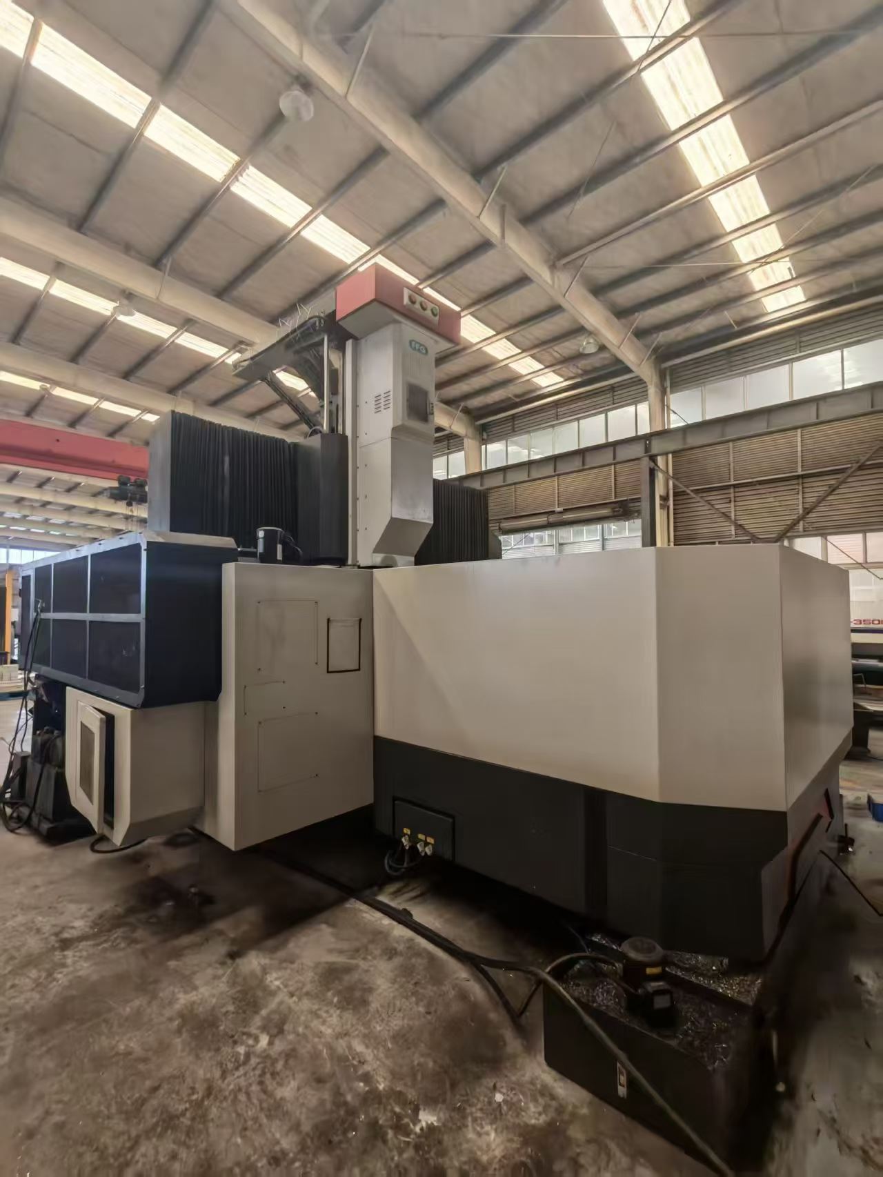 Used Songying 2217 CNC Gantry Machining Center with FANUC MF photo 7