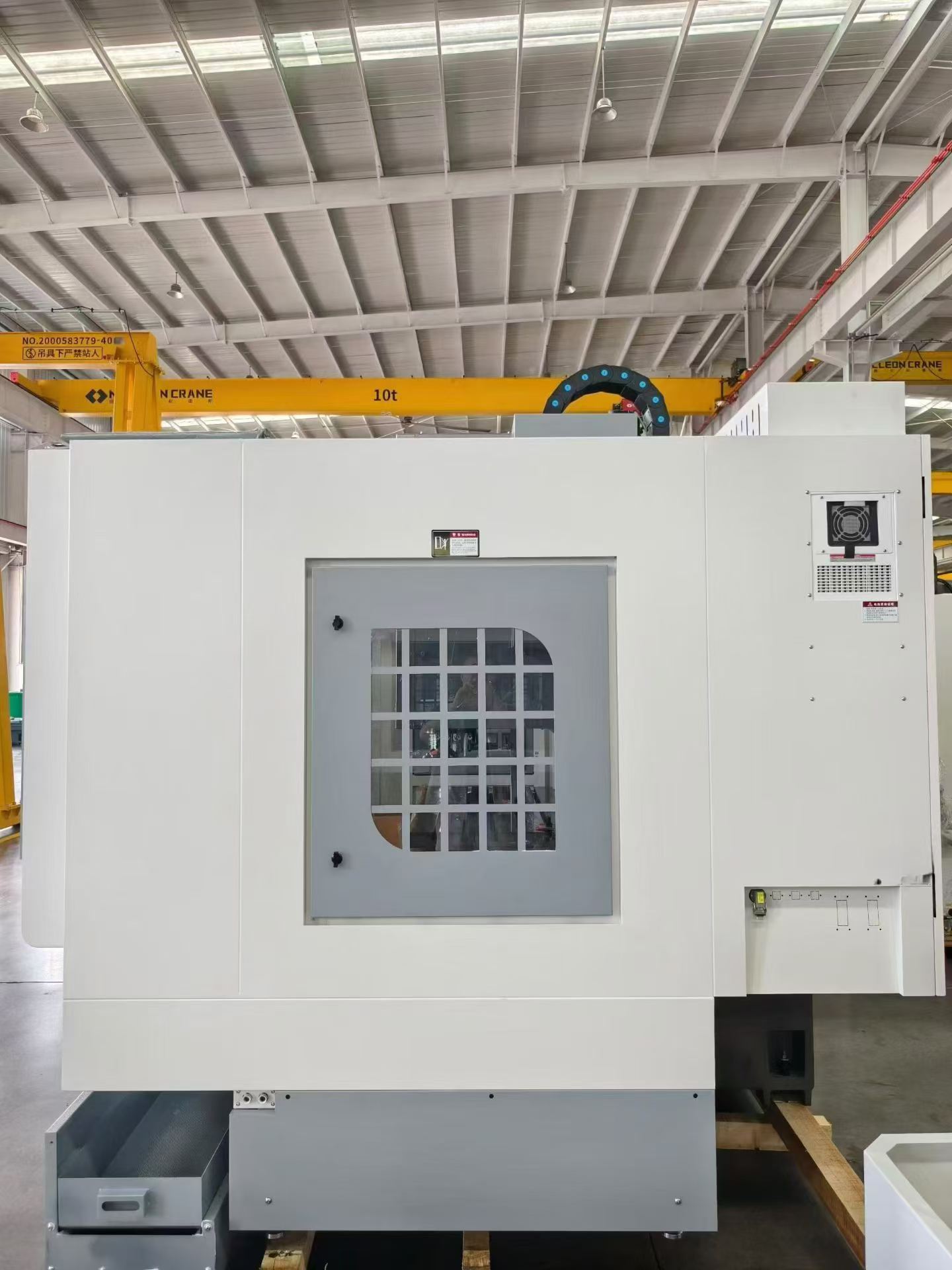Used VMC 1160 Vertical Machining Center with SYNTEC 22 MA Control photo 9