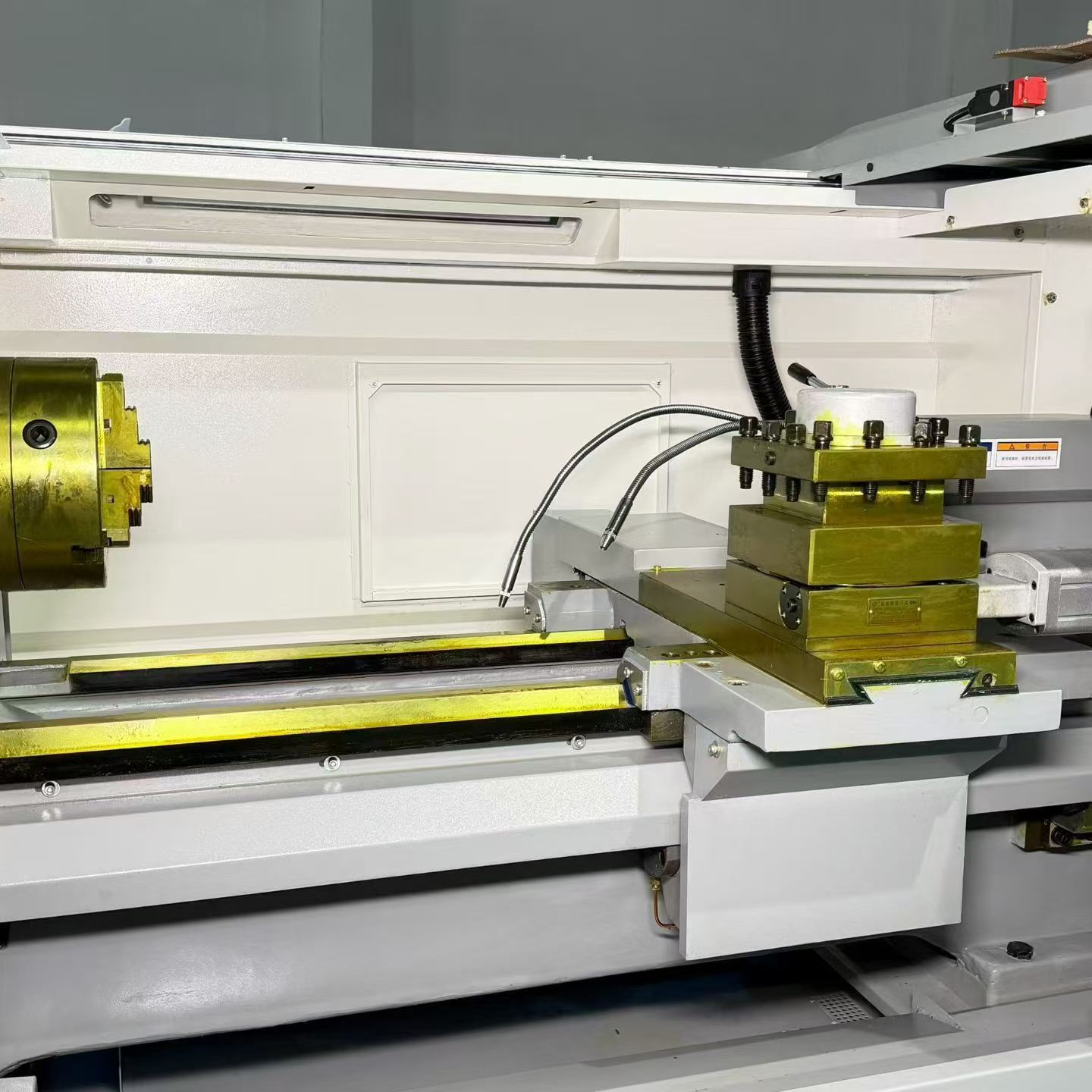 Brand New Yunnan CY-K 6150 B/1000 CNC Lathe photo 7
