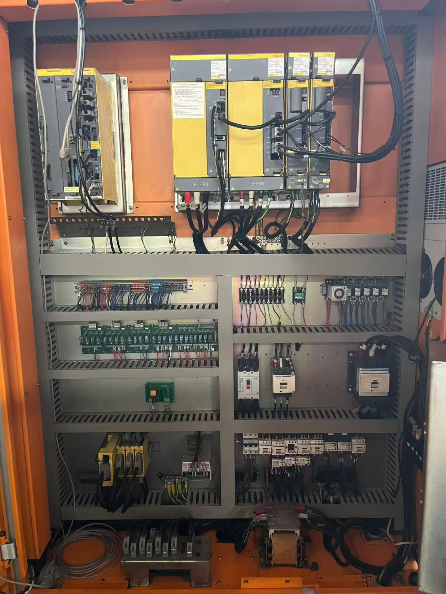 Used AWEA Gantry Machining Center (2016) with FANUC 18 i photo 8
