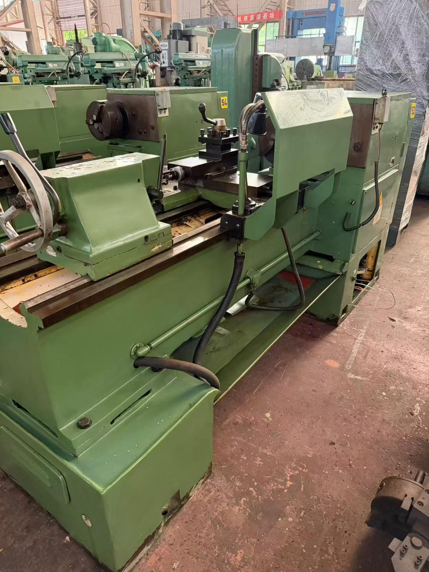 Used Baoji Lathe 1 m x 6240 photo 9