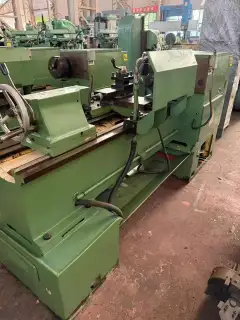 Used Baoji Lathe 1 m x 6240 photo 9