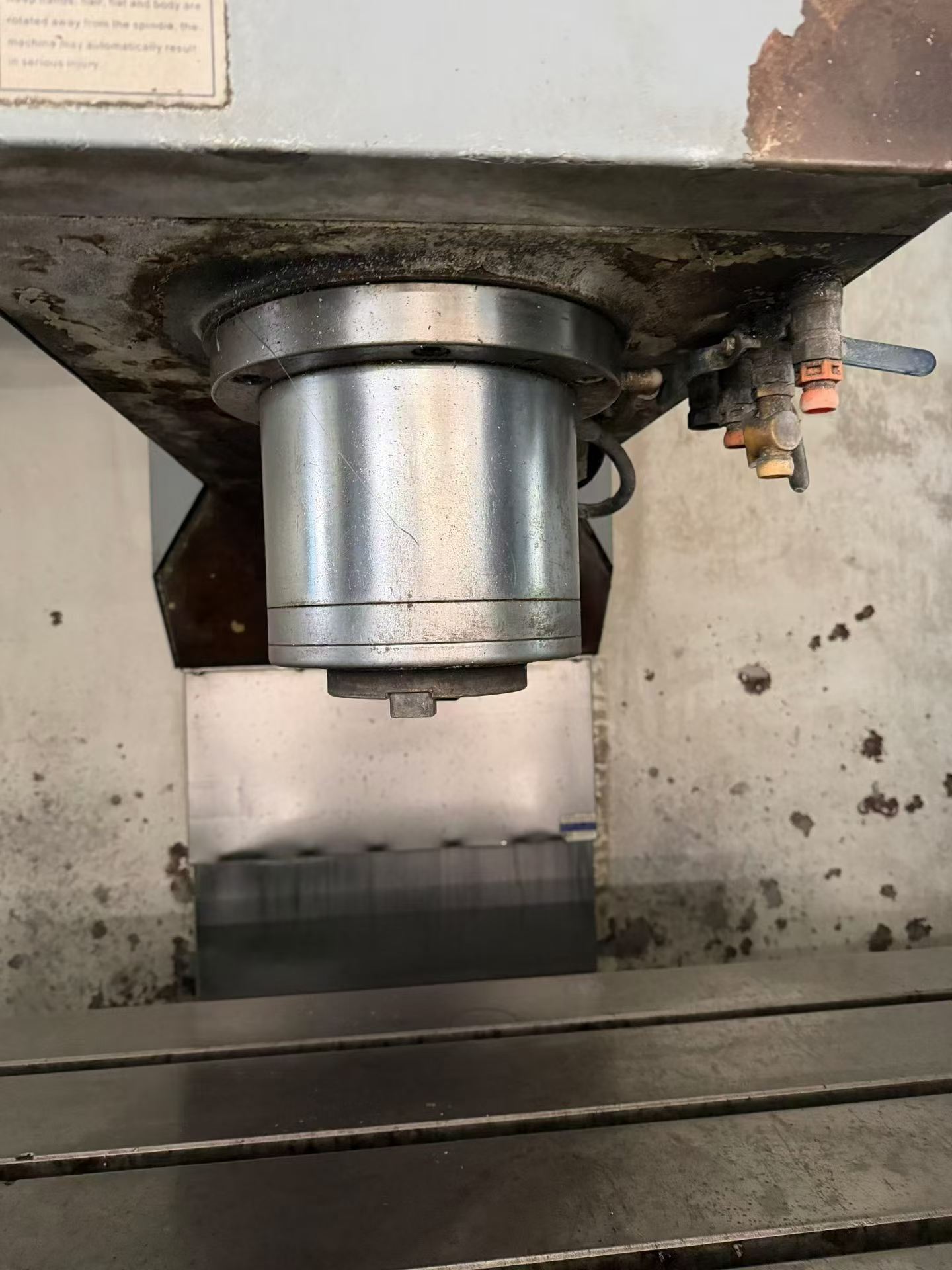 Used 1580 Vertical Machining Center with FANUC 0i-MF Plus photo 6