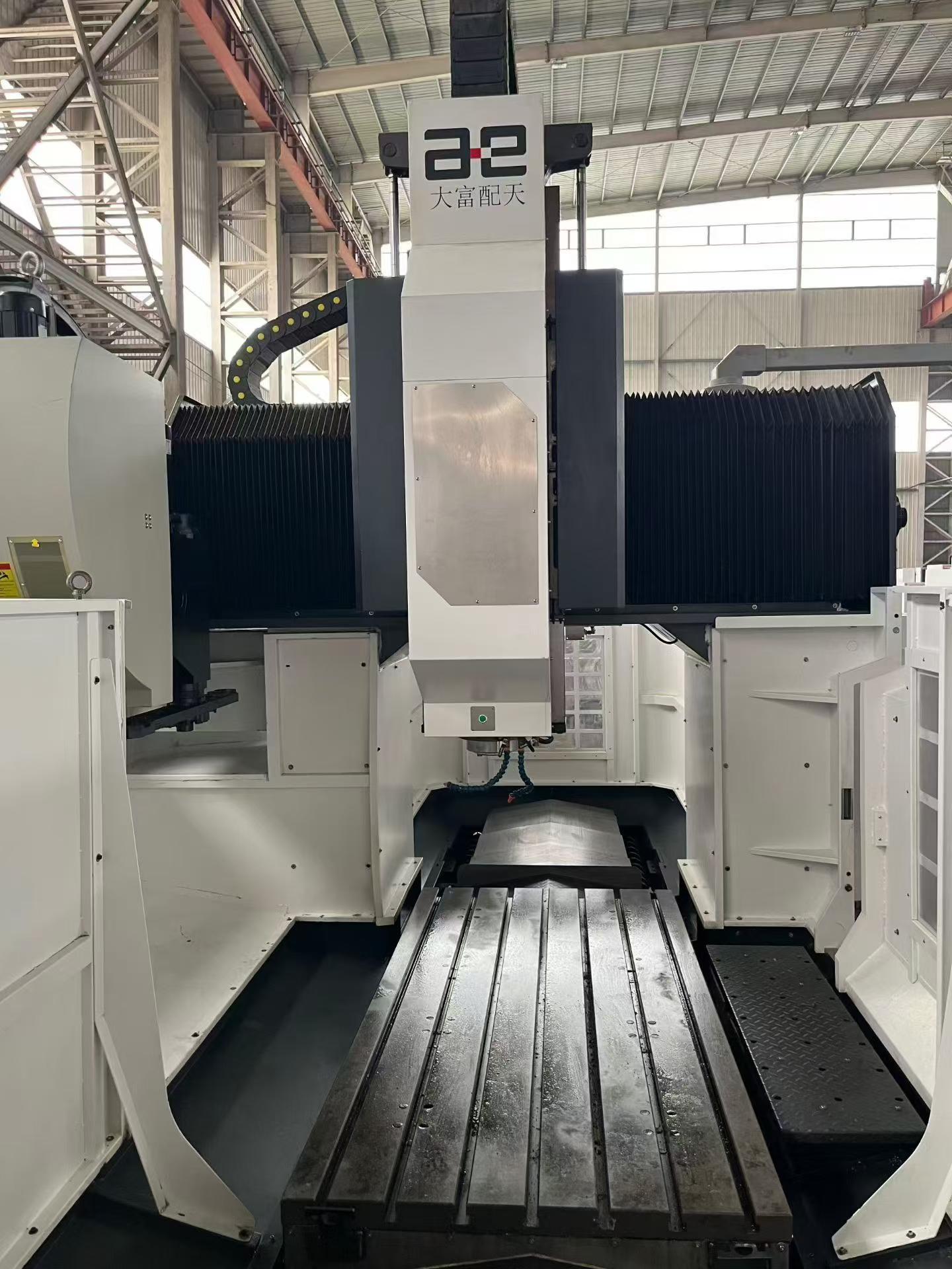 Used Dajiang LM-2012 Gantry Machining Center photo 5