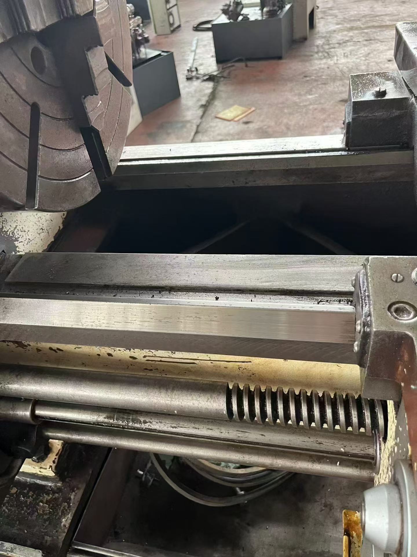 Dalian 6150 Lathe, 1.5 m Center Distance photo 3