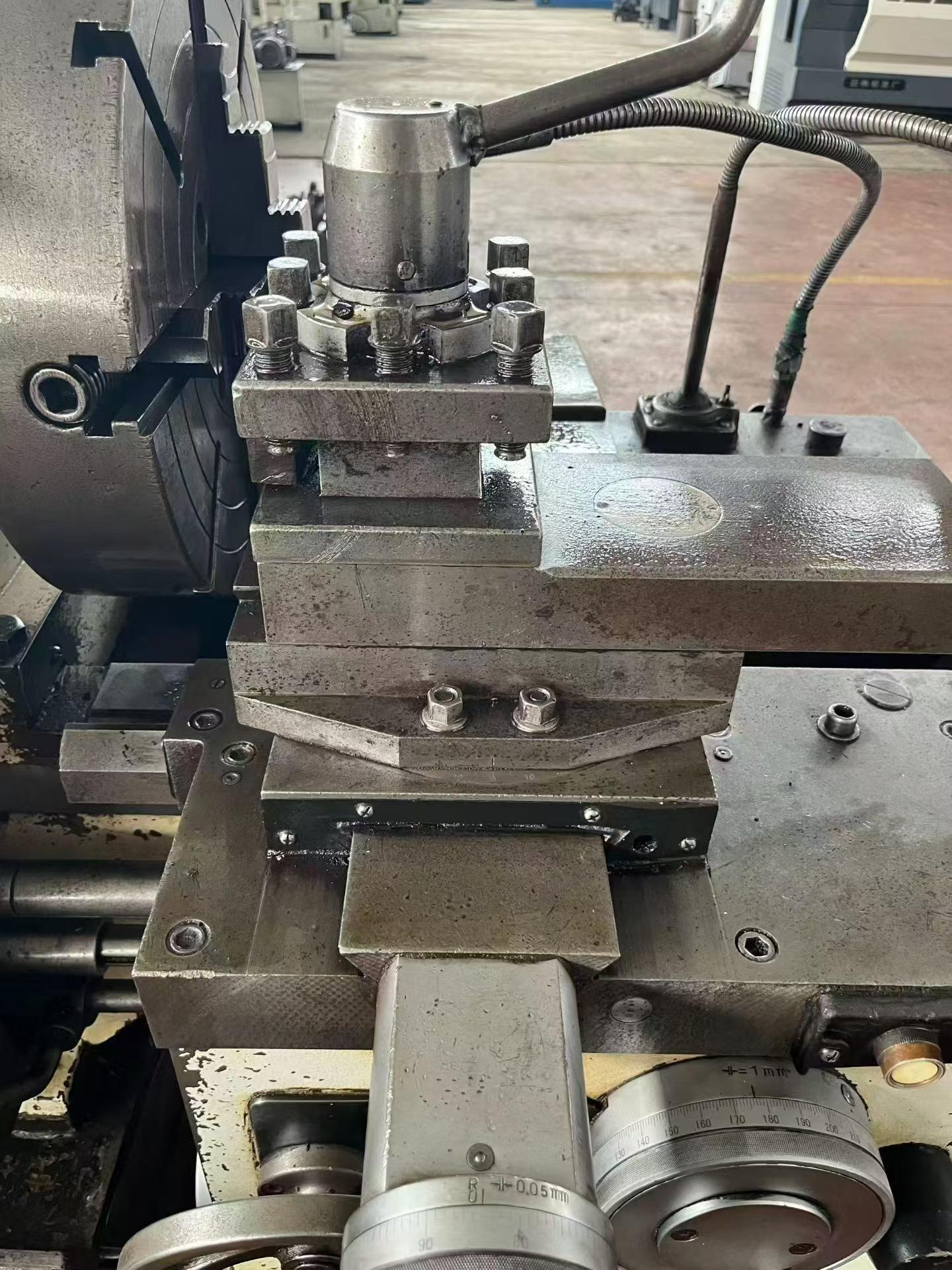 Dalian 6150 Lathe, 1.5 m Center Distance photo 4