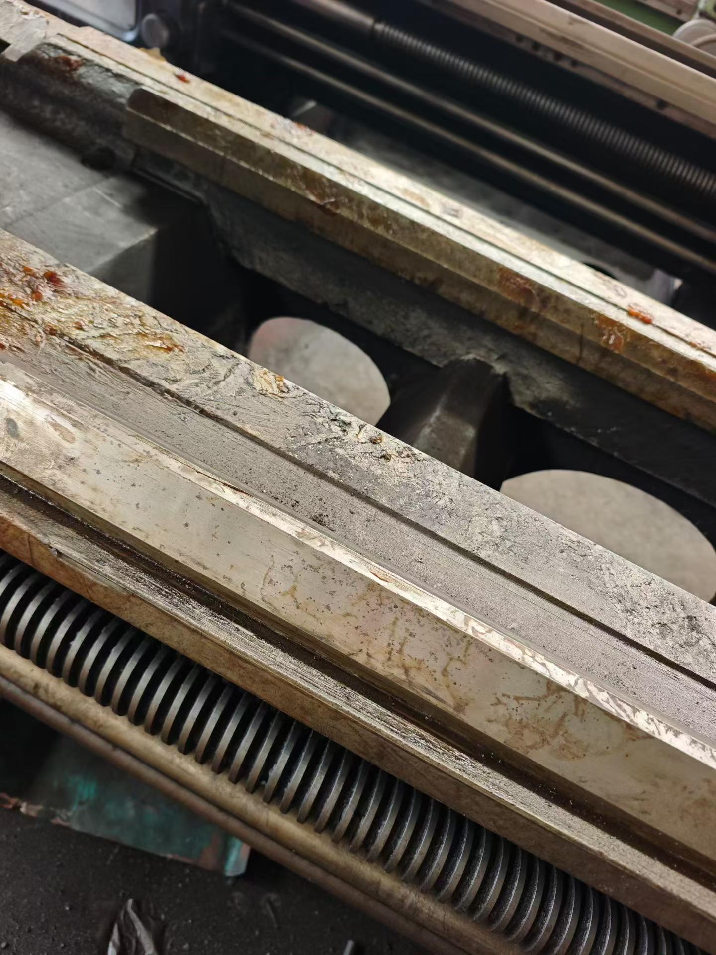 Used Dalian 62100 Lathe (3 m) photo 3