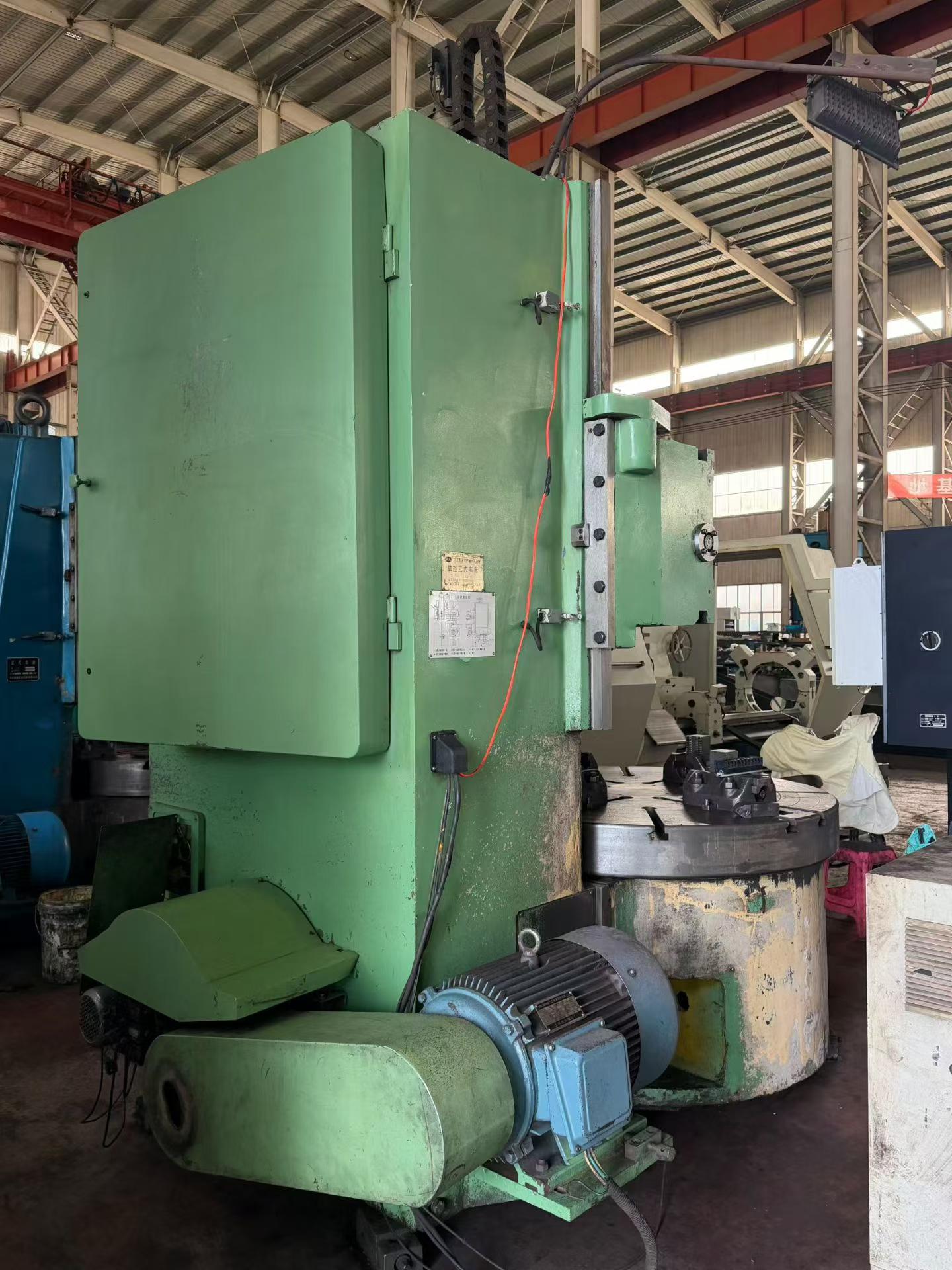 Used Dalian 1.6 m CNC Vertical Lathe photo 6