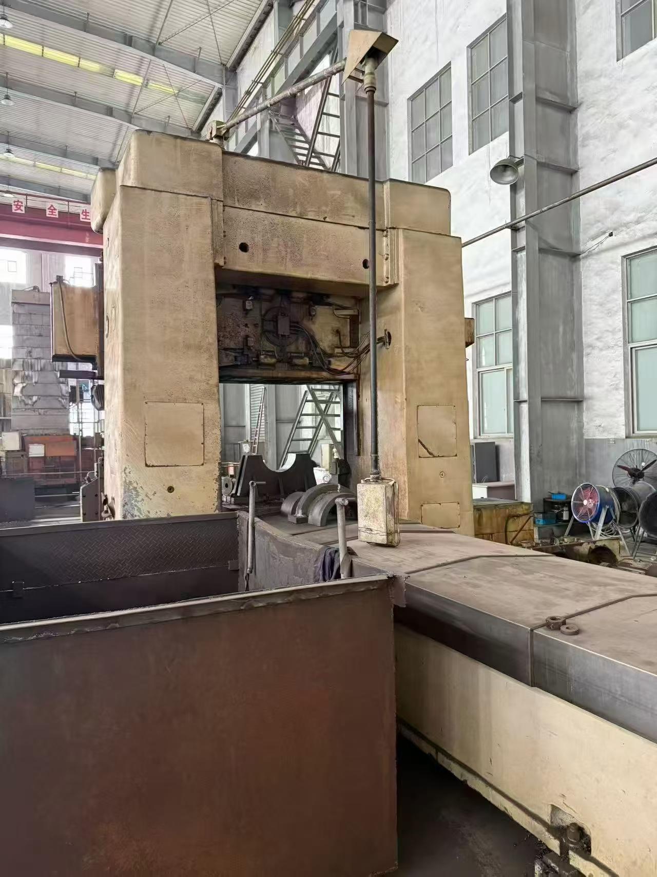 Used 1.7 x 5 m Heavy-Duty Gantry Milling Machine photo 6