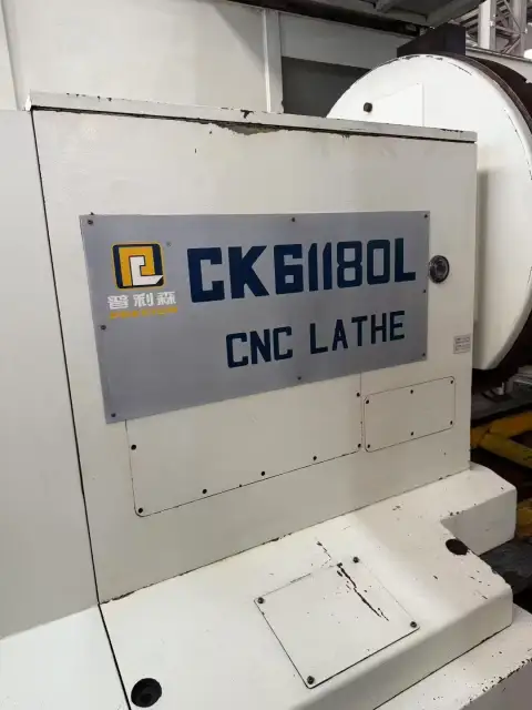 Used Pulishen 3-Meter 61180 CNC Lathe with Siemens Control