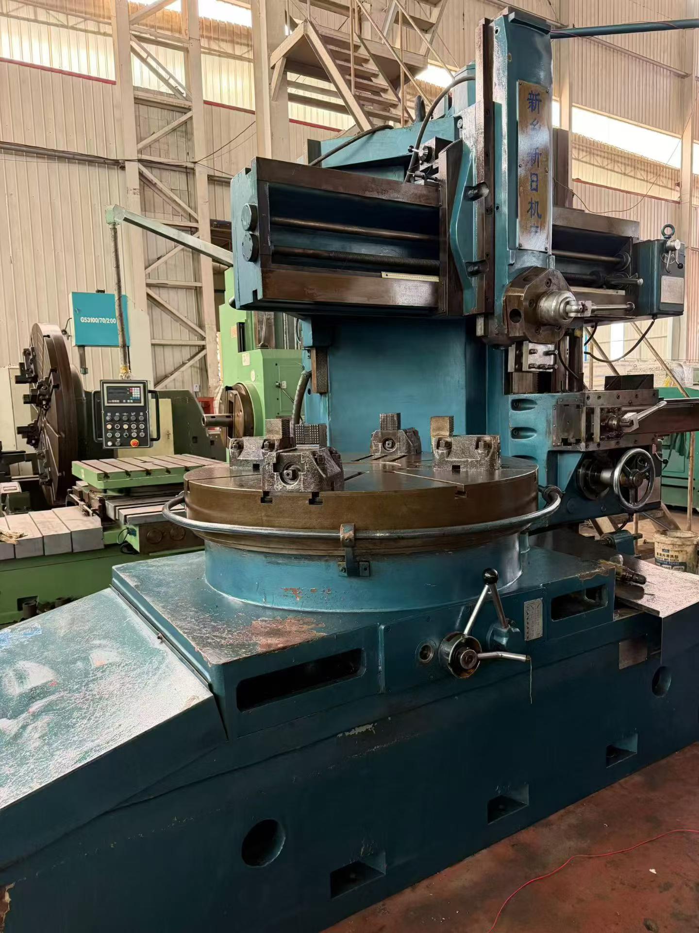 Used Vertical Lathe – First Unit Just Arrived in Xinxiang photo 2