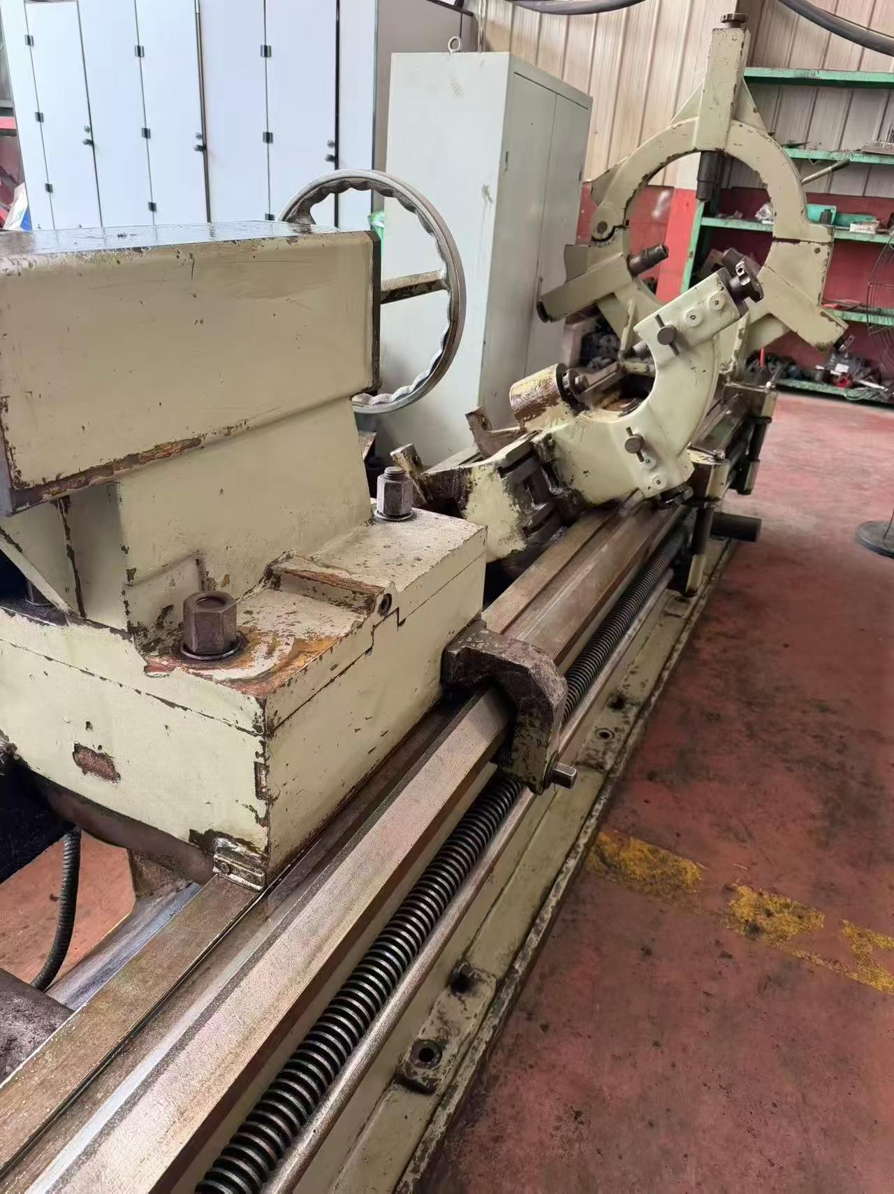 Used Xinghuo 61100 Lathe photo 3