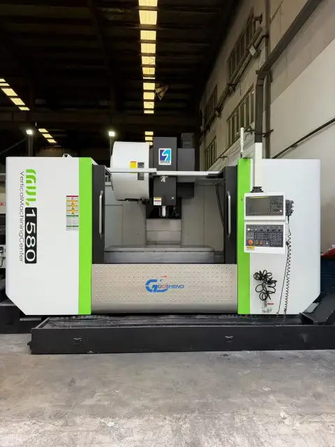 Centro de mecanizado vertical Guosheng 1580 usado con FANUC 0i-MF Plus