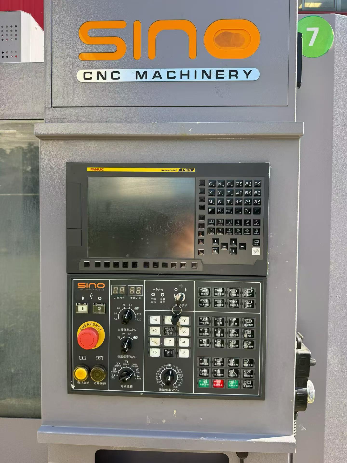 Used Wannan Xinnuo 1060 B Heavy-Duty Vertical Machining Centers (3 Units) with FANUC Plus photo 2