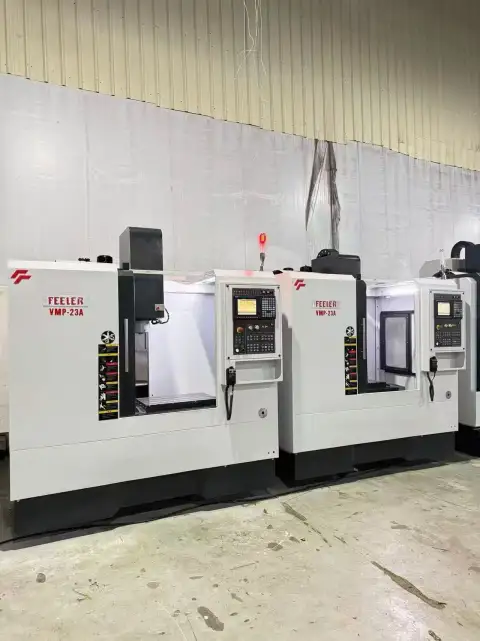 Centro de mecanizado vertical Fair Friend 23 A (V 6) usado de Taiwán con Mitsubishi M 70 - 2 unidades disponibles