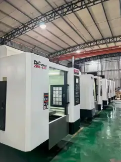 Zhiyuan Heavy-Duty 650 Vertical Machining Center (Mitsubishi M 70 A) photo 2