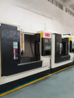 Used Jinhong JH-LV 850 Vertical Machining Center with Mitsubishi M 80 photo 1