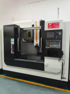 Used Jinhong JH-LV 850 Vertical Machining Center with Mitsubishi M 80 photo 2