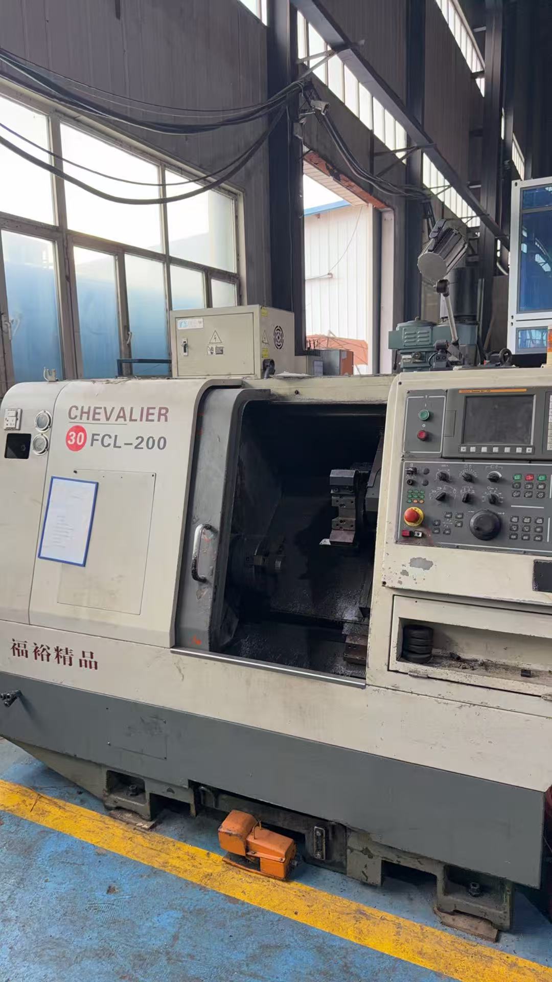 Used Chevalier FCL-200 CNC Lathe with FANUC