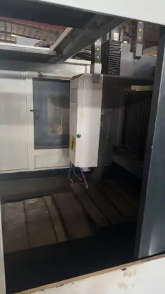 Used 650 CNC Engraving and Milling Machine with SYNTEC Control and Tool Magazine photo 4