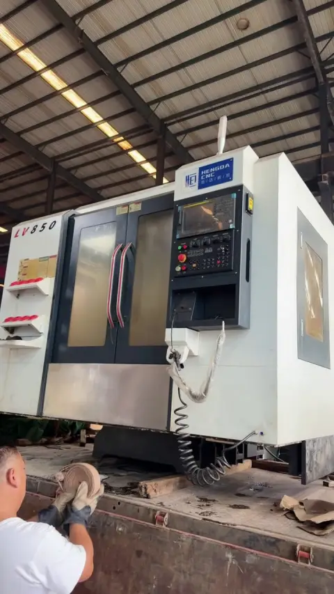Acaba de Llegar: Centro de Mecanizado Vertical 850 de Gama Alta con Control FANUC