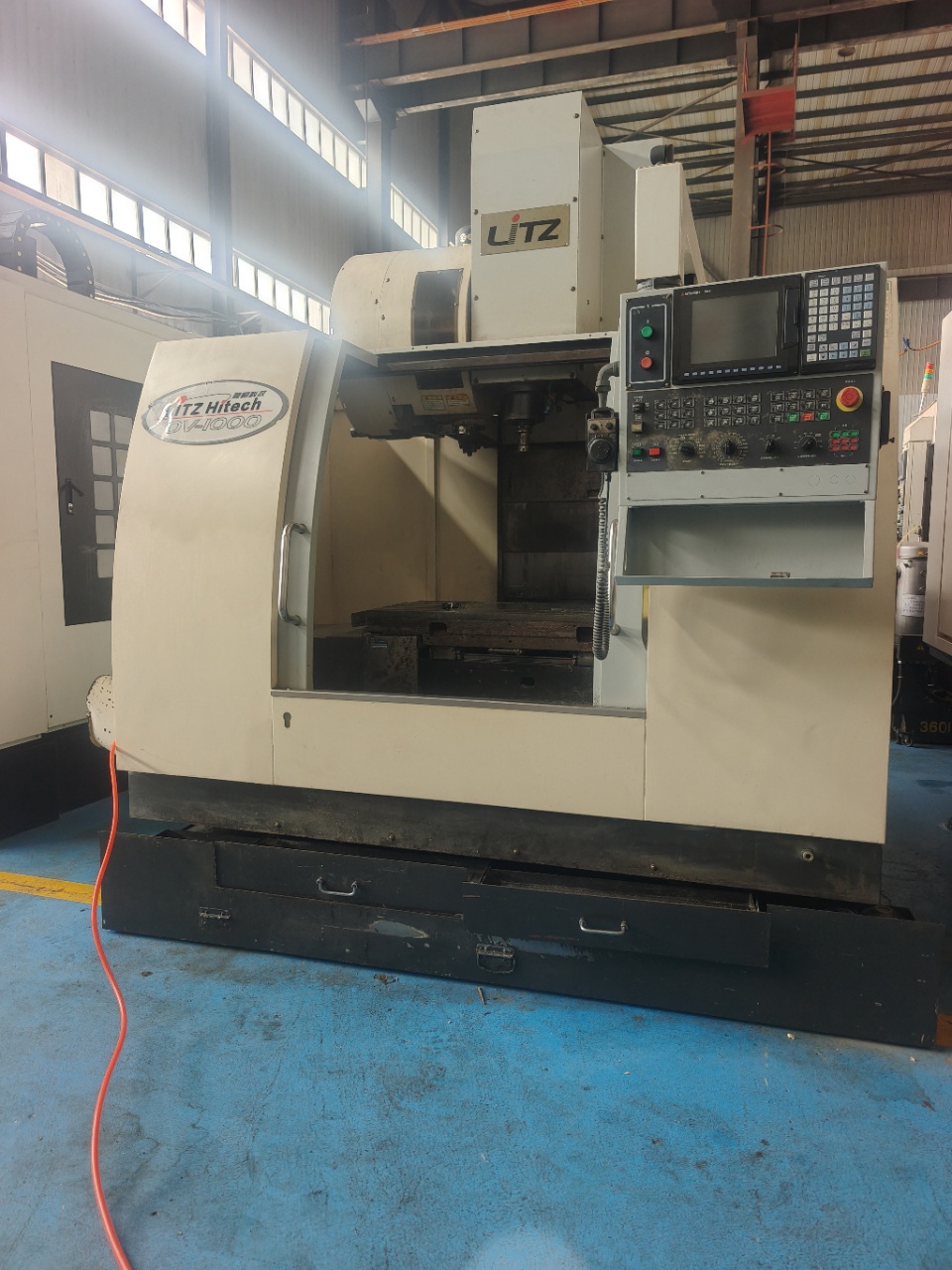 Used LITZ 1000 Machining Center with Mitsubishi M 70