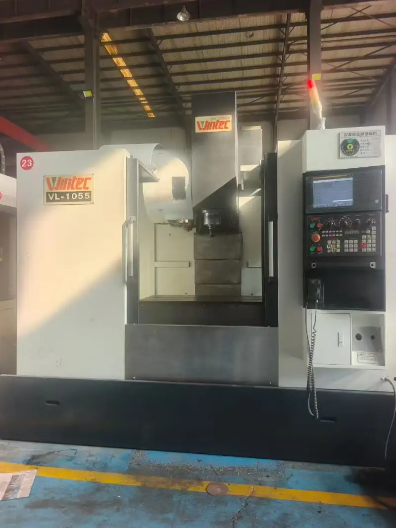 2 Units Used Daqiao 1055 Machining Center with FANUC MF Plus photo 1