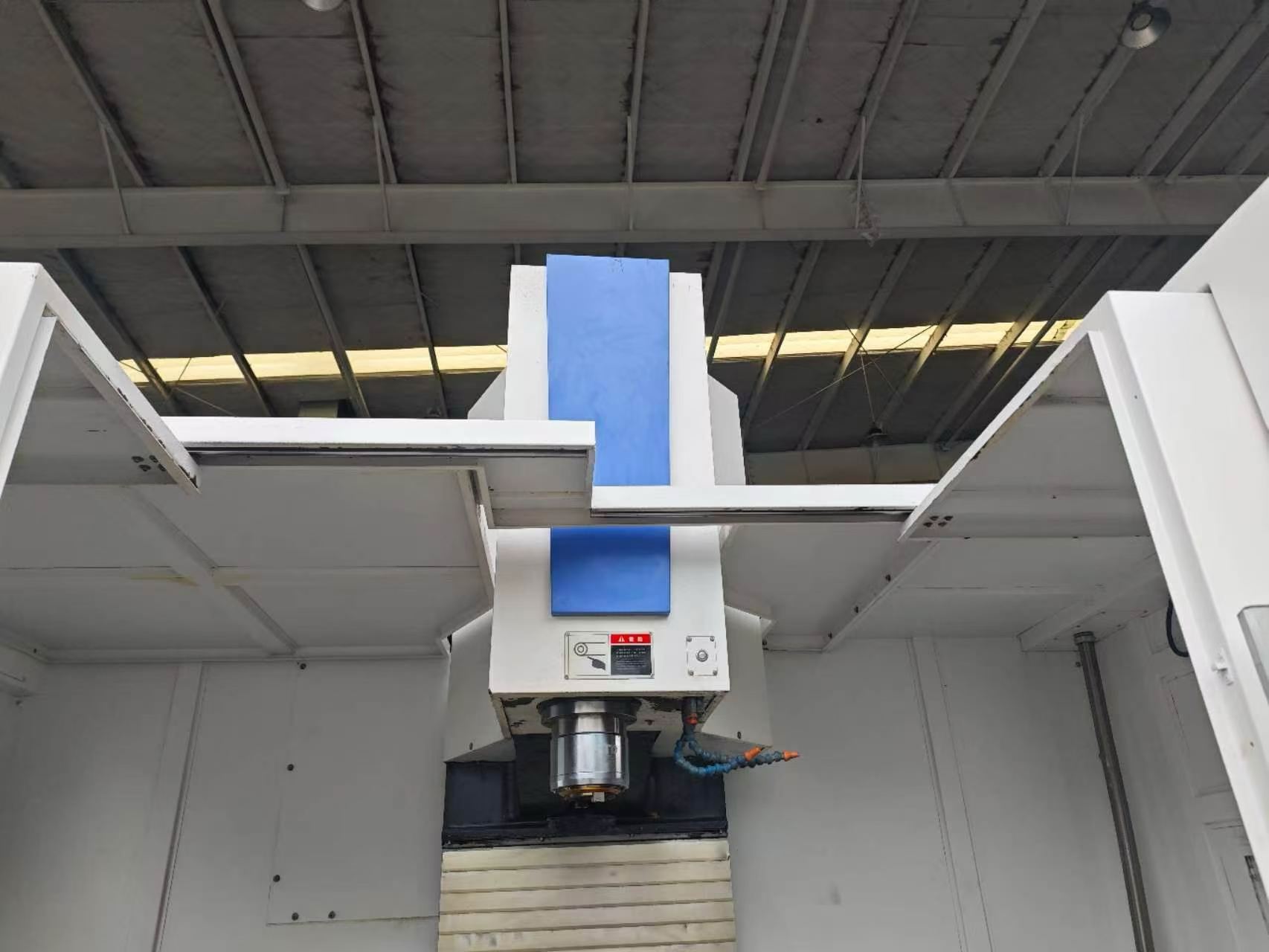 Used Weiyou VA-1370 CNC Milling Machine with FANUC 0i-MF Plus Control photo 6