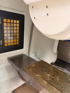 Used Qiaohong T 7 Vertical Machining Center with Mitsubishi M 80 photo 4