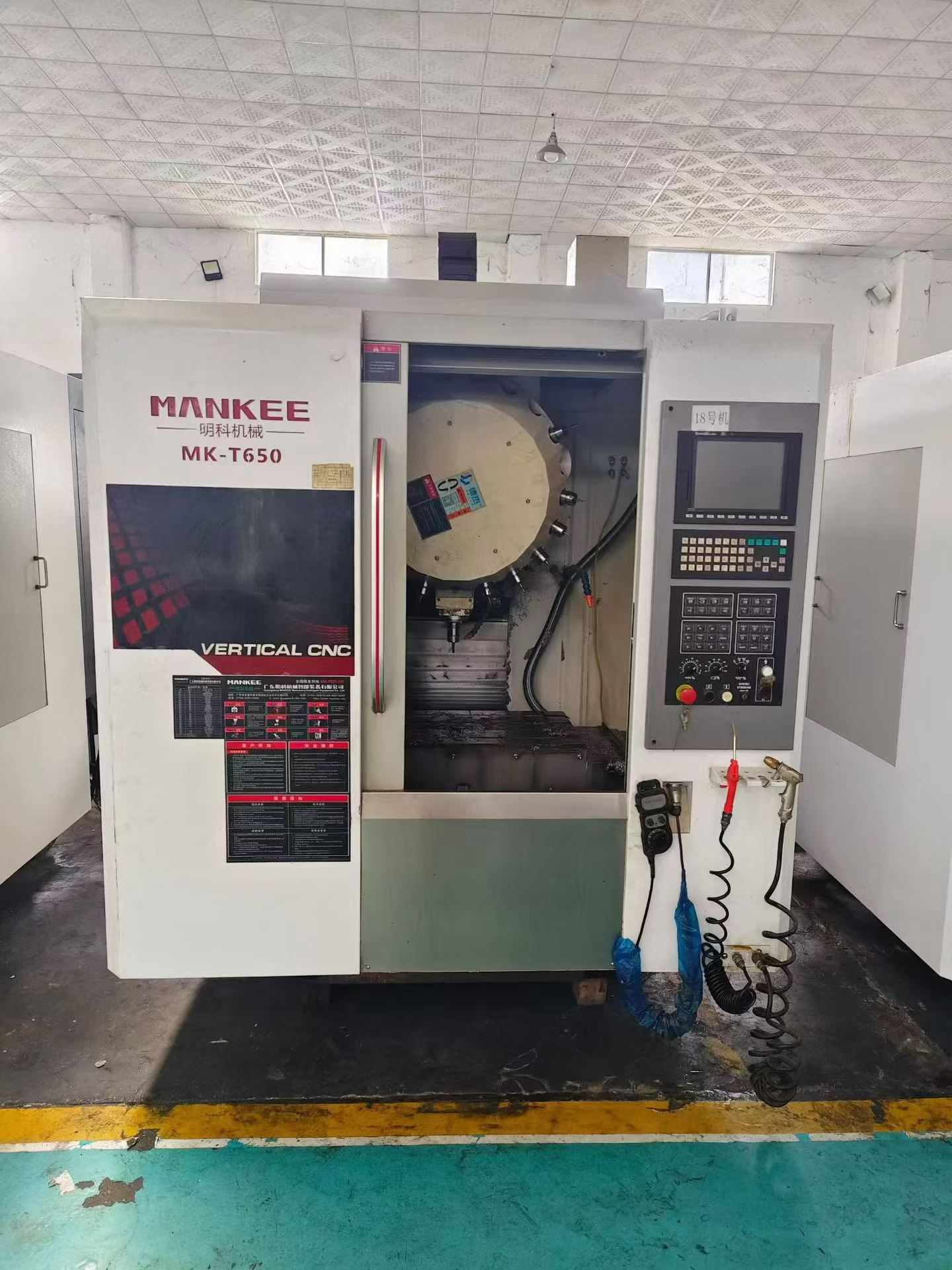 New Arrival Mingke 650 Vertical Machining Center with SYNTEC 22 MA photo 2