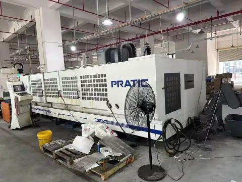 Centro de mecanizado de perfiles Puladi PDC-4500 usado