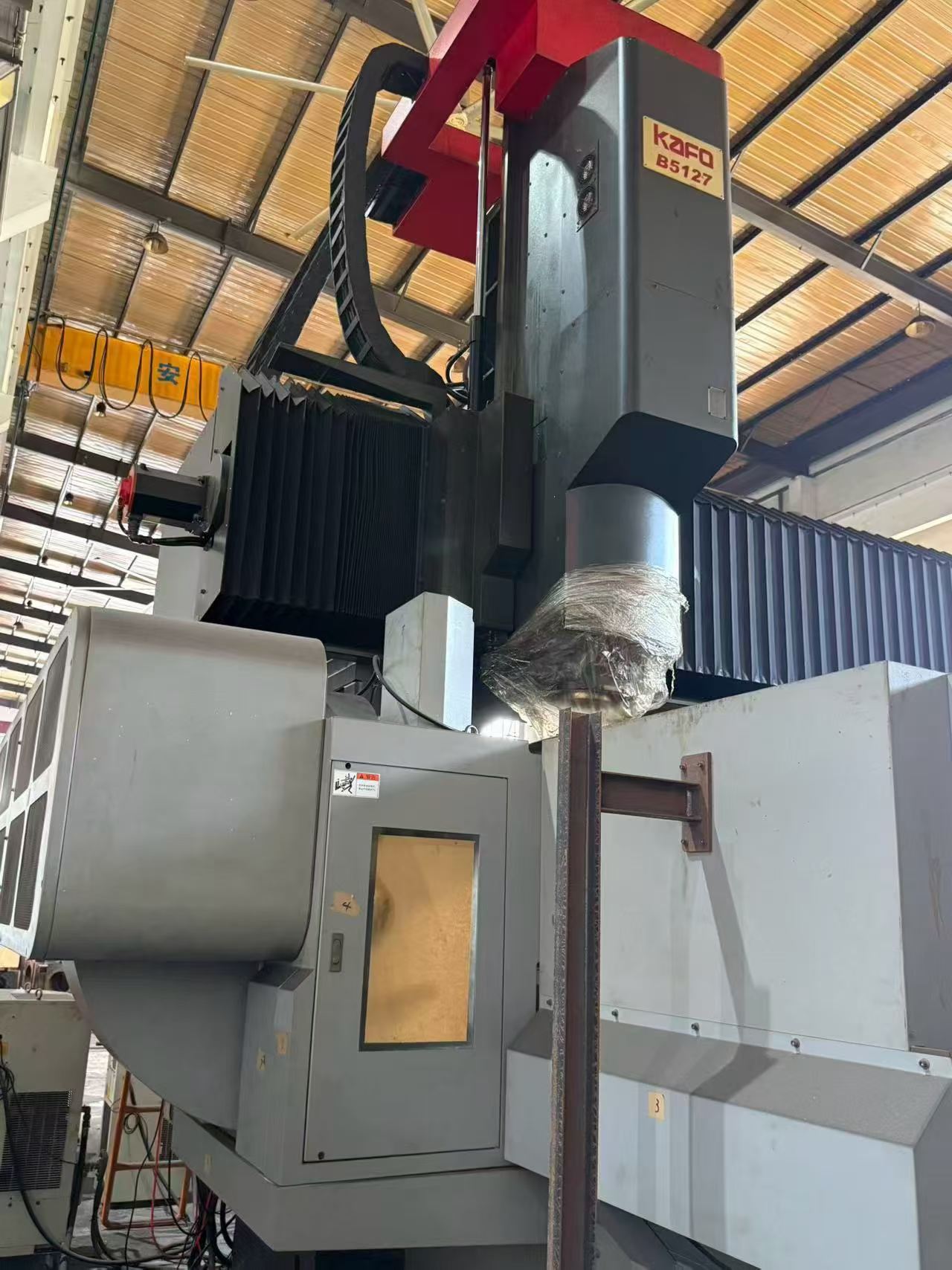 Used Kao Fong 5127 CNC Gantry Milling Machine with FANUC 0i-MF Plus photo 2