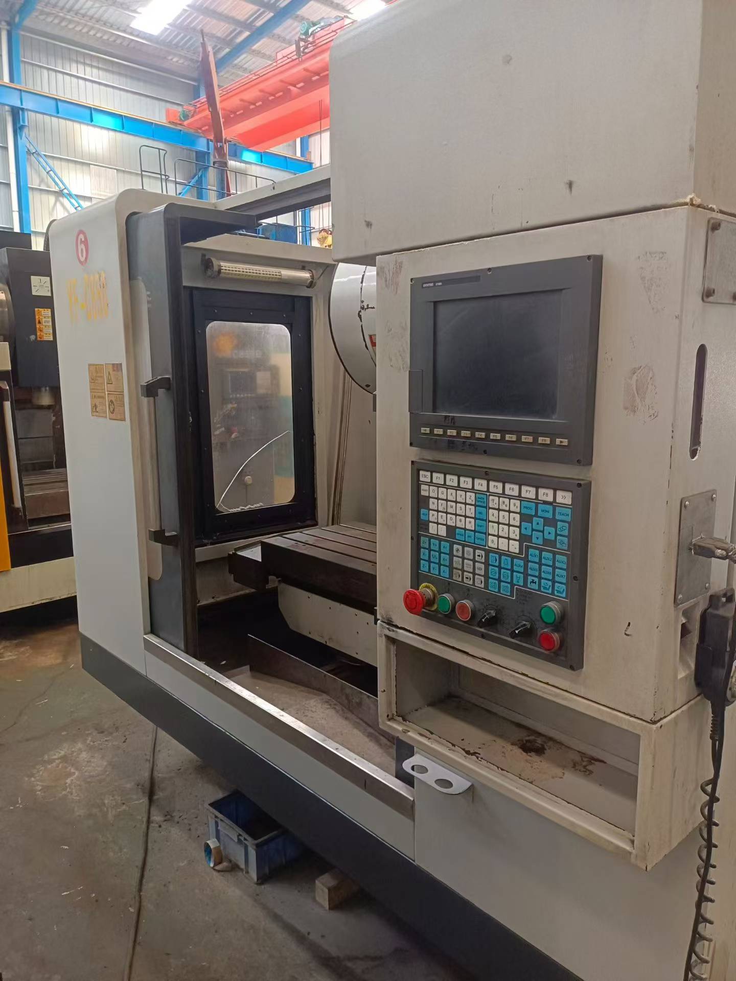 Used 850 Vertical Machining Center with SYNTEC Control, Three Linear Guideways photo 2