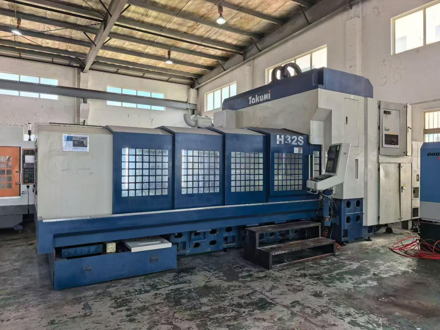 Used Takumi H 32 S High-Speed Gantry Machining Center with FANUC 18 i-MB photo 6
