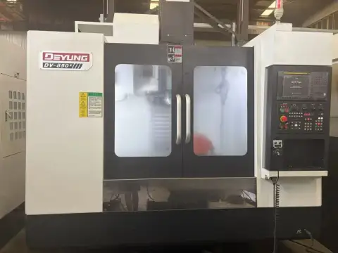 Centro de mecanizado vertical Deyang 850 (2022) con FANUC Plus