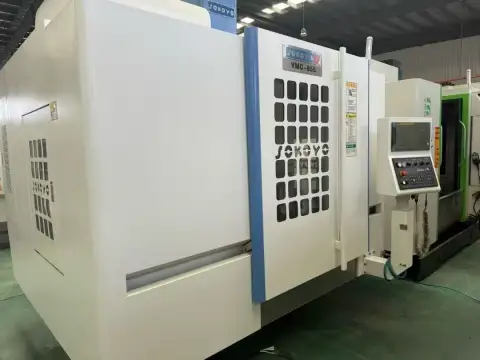 Centro de mecanizado vertical Sikeyuan VMC 855 usado con control FANUC 0i-MF Plus