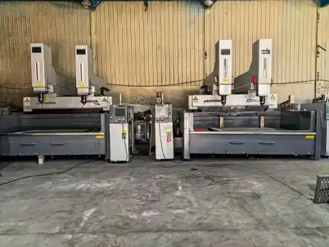 Satılık Kullanılmış Dimeng N 2180 ve N 1880 Çift Başlı EDM Tezgâhları
