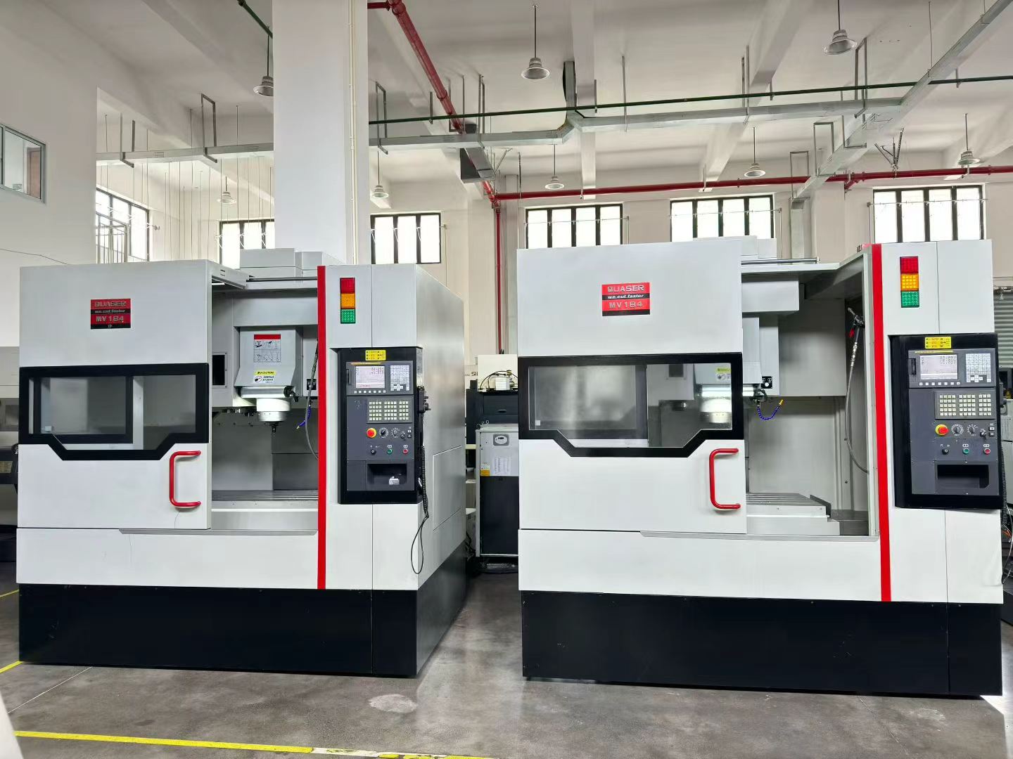 Quaser MV-184 D Vertical Machining Center with FANUC 0i-MF – 2 Units Available photo 2