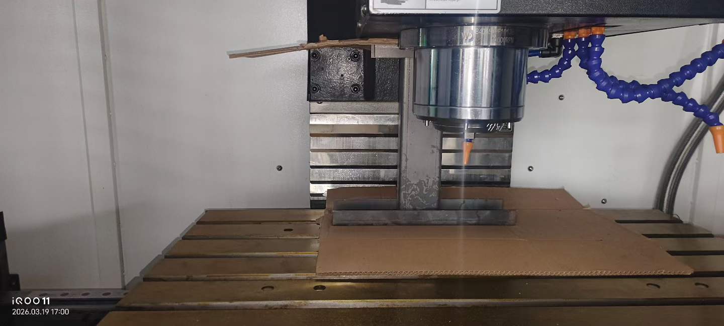 Unused Heavy-Duty 855 Vertical Machining Center with Mitsubishi M 80 photo 6