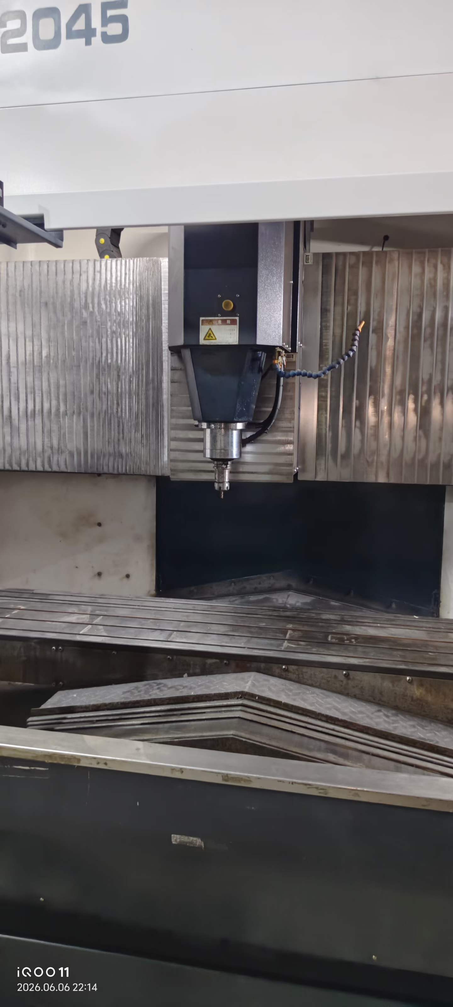 Used Fukuda FMC 2045 Machining Center with Mitsubishi M 80 photo 4