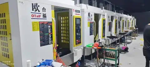 Used T 600 S Drilling and Tapping Center with Mitsubishi M 80