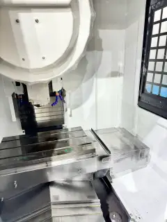 Used Jugao T-540 Vertical Machining Center with Mitsubishi M 80 Control photo 5