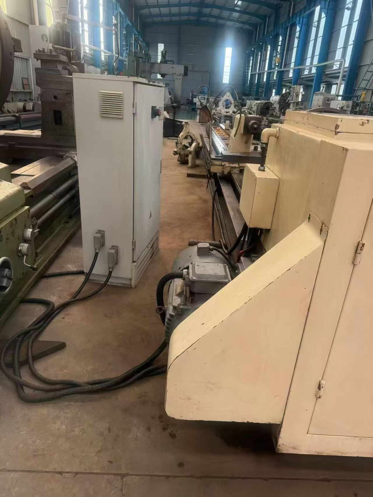 Used PRECISION CW 6180 x 8 m Lathe (2012) for Sale photo 5
