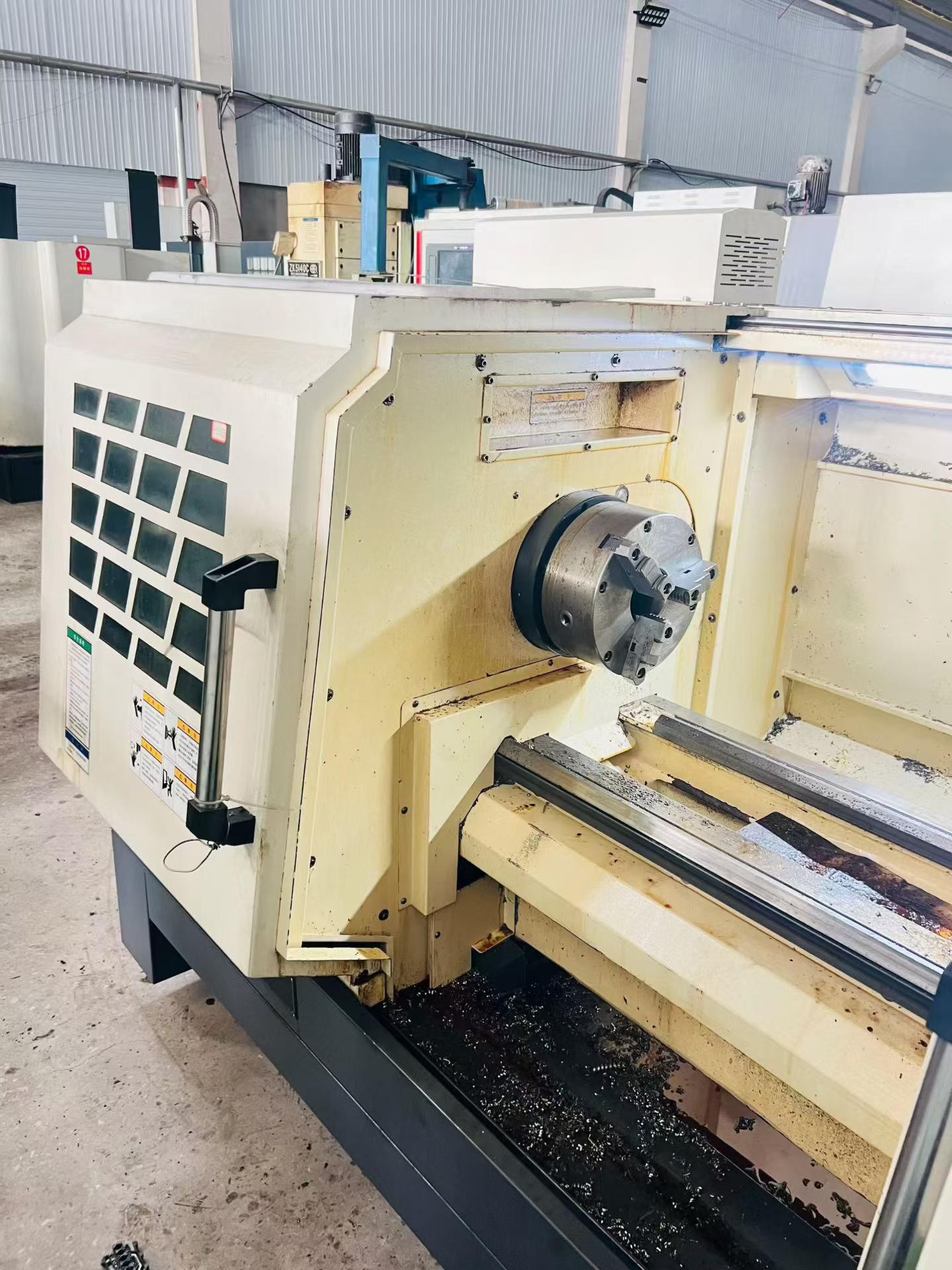Used Yunnan CY-K 6150 B CNC Lathe photo 4