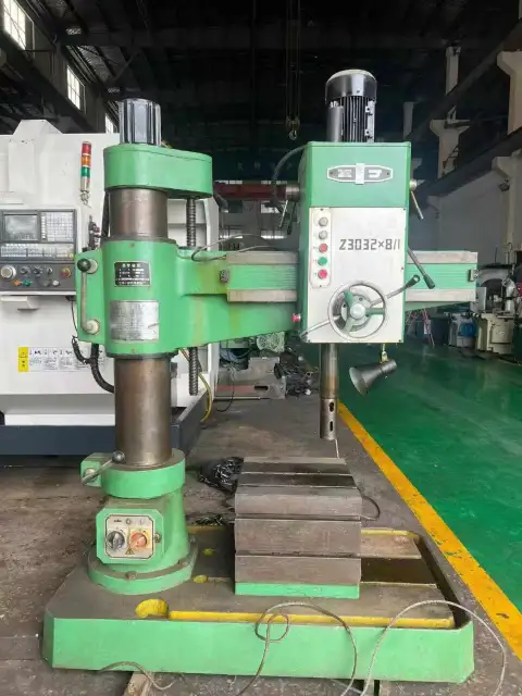 Used Shenyang Zhongjie Z 3032 x 8/1 Radial Drilling Machine