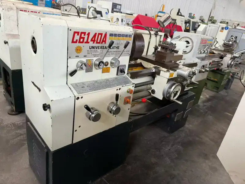 Used Guangzhou 6140 Lathe photo 1