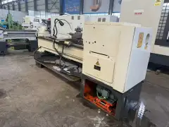 Shenyang 6150 Lathe, 1.5 m Center Distance, Large Spindle Bore photo 5