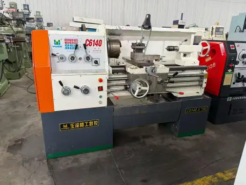 Kullanılmış Yunnan Yuxi 6140 Konvansiyonel Torna
