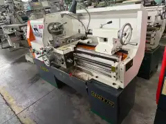 Used Yunnan Yuxi 6140 Conventional Lathe photo 4