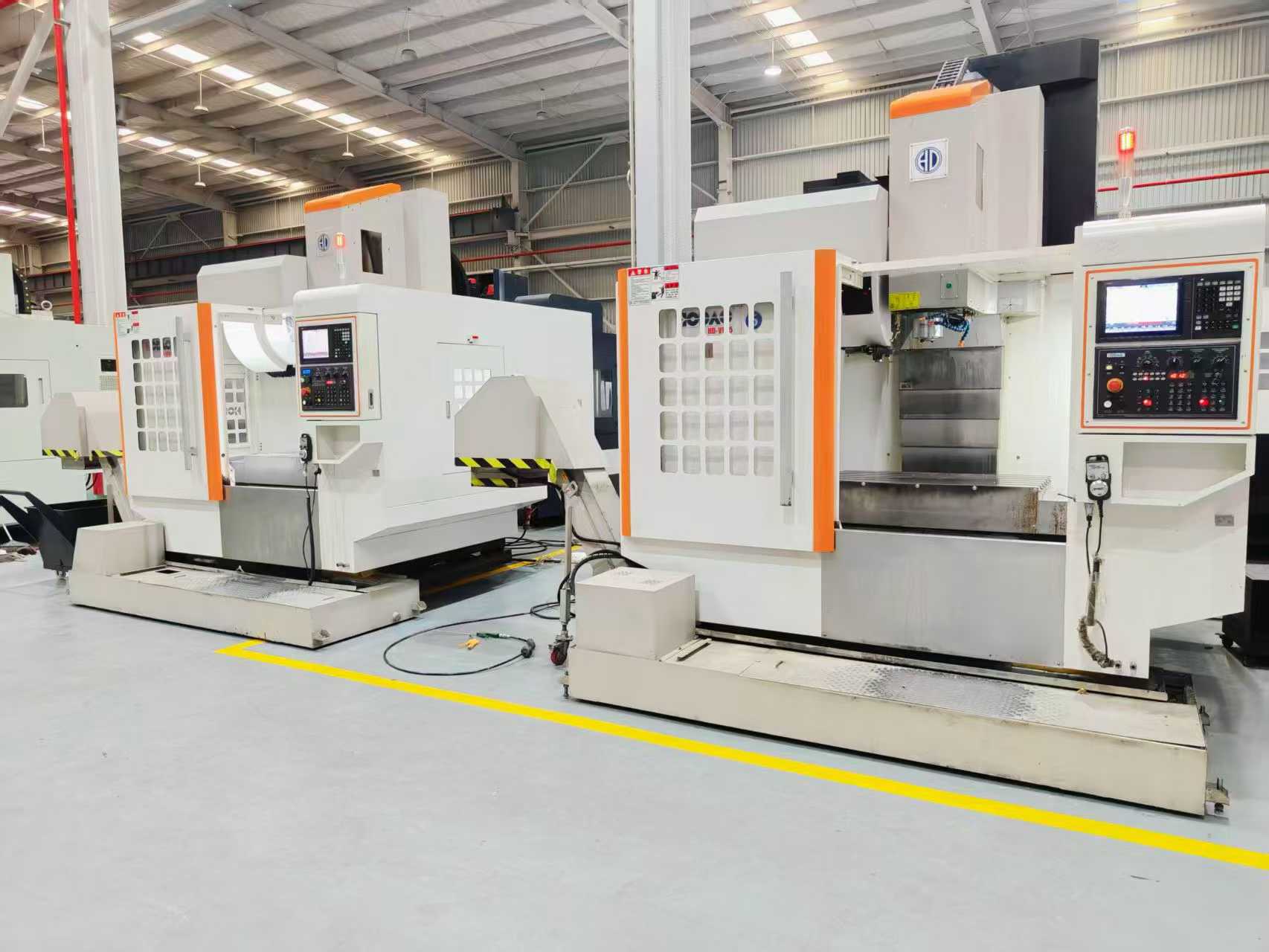 2023 Houdao VF-85 Heavy-Duty Machining Center with Mitsubishi M 80 (Two Units) photo 3